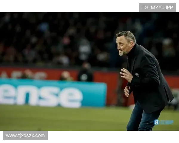 朗斯大胜登顶全力冲欧冠资格